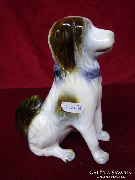 German porcelain dog, height 17 cm, length 15 cm. He has!