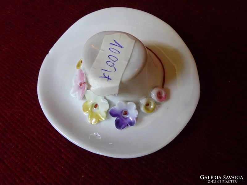 Német minőségi porcelán virágmintás kalap, mérete: 7,5 x 6,5 x 2 cm. Vanneki!