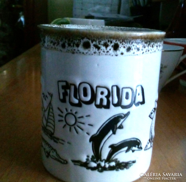 Black patterned ceramic cup, Florida