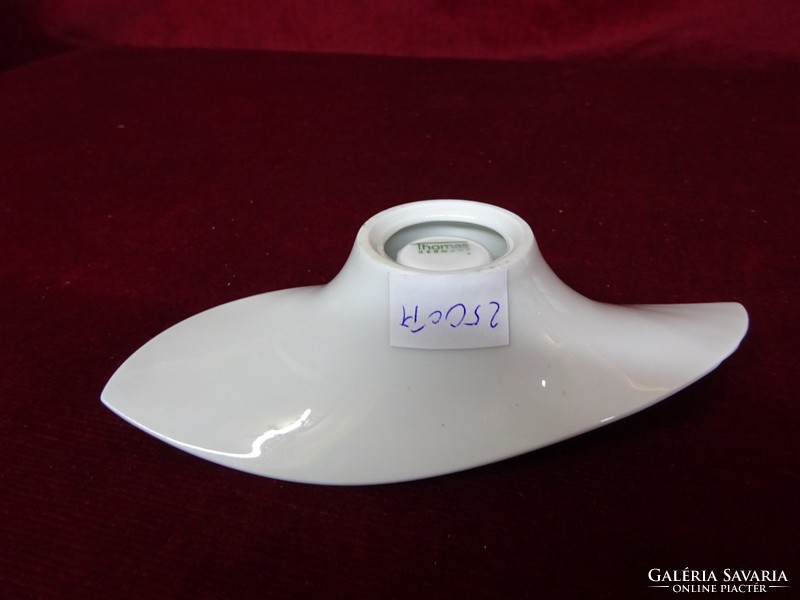 Thomas German porcelain candle holder, size 16 x 7 x 4 cm. Showcase quality. He has!