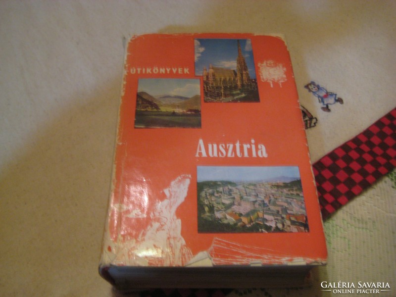 Austria panorama travel books, 720 pages + map