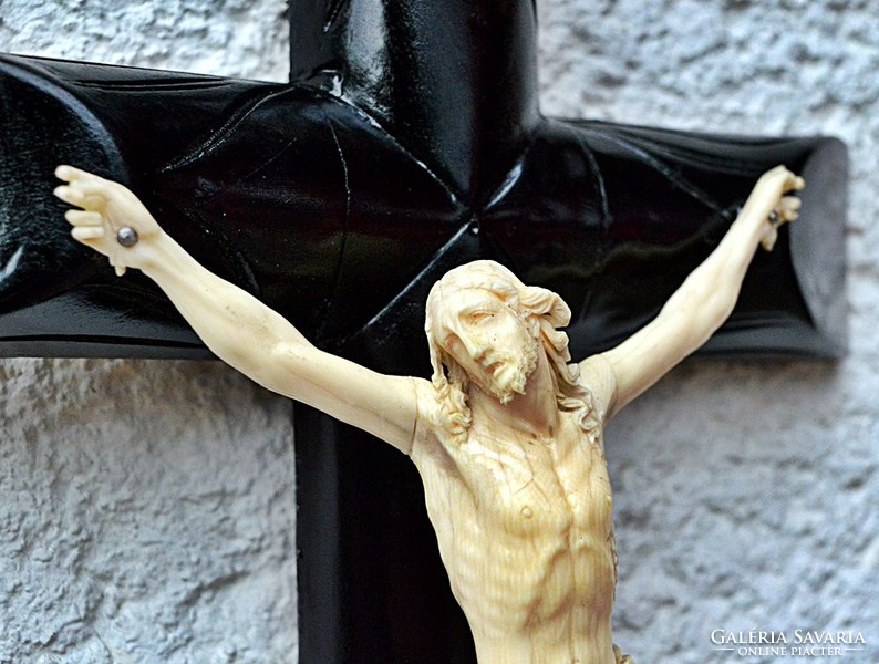 IBI. 33. Antik, CSONT Jézus Krisztus (16.5 cm), 40,5 cm impozáns feszület, kereszt, korpusz