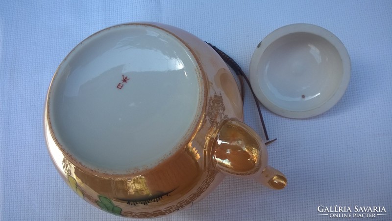 Japán teáskanna-kiöntő  kézzel festett,gyöngyház színű porcelán-30-as évekből