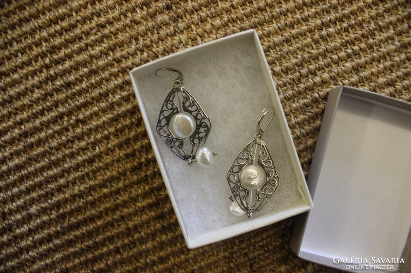 Israeli silver earrings and necklace with pearls