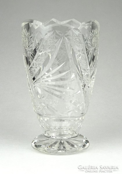 1A134 Kisméretű ólomkristály váza 11 cm