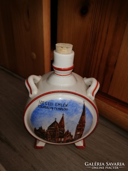 Ritka Zsolnay porcelán Szegedi Emlék Fogadalmi Templom kulacs, Gyűjtői szépség,