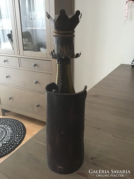 Old industrial art copper-colored sheet iron bottle holder