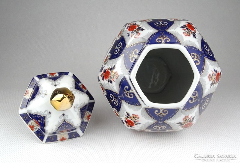 1A606 Régi virágdíszes japán porcelán urnaváza