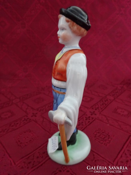 Herendi porcelán figurális szobor, paraszt fiú, csákánnyal. Magassága 15 cm. Vanneki!