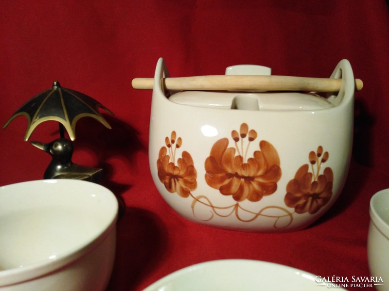 003 A special hand-painted jni ceramic soup set for 3 people