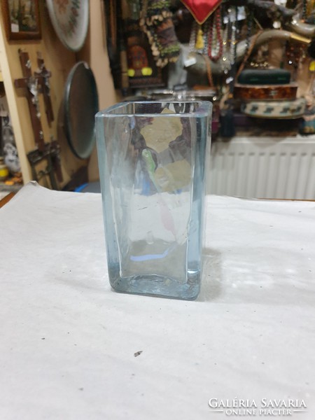 Iparművészeti üveg váza 