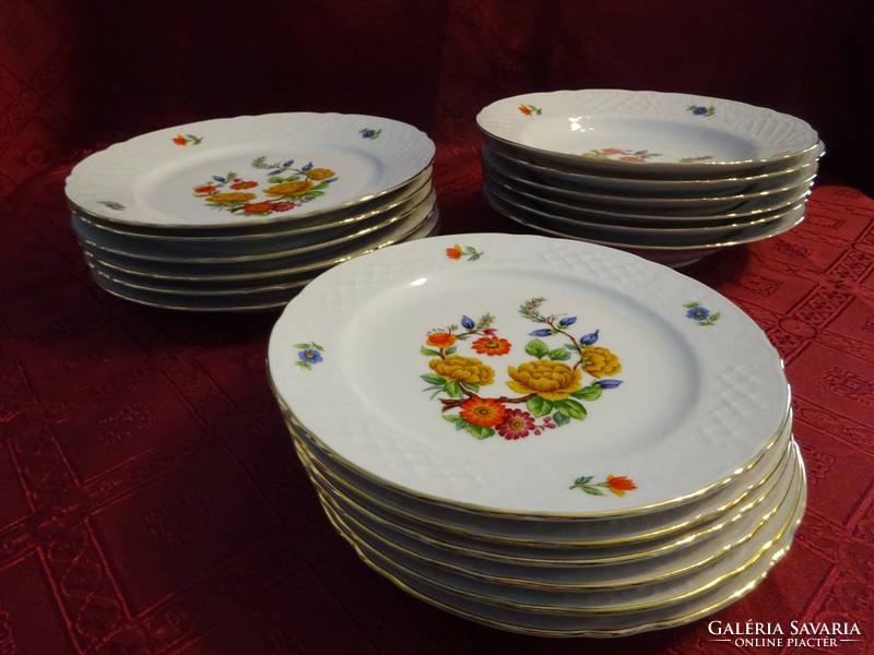 Schumann arzberg bavaria german porcelain antique tableware. 22 Pieces. He has!