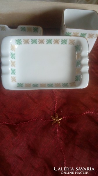 Hollóháza Christmas pattern ashtray set in a silk-lined box