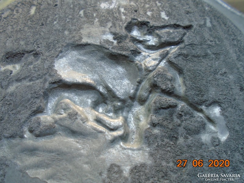 Antik angyalkás jelzéssel "Szarvas vadászat" ón fali tál