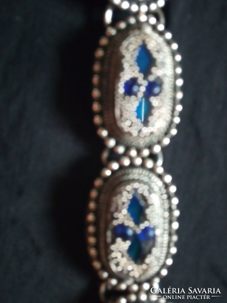 Antique bracelet with blue stones