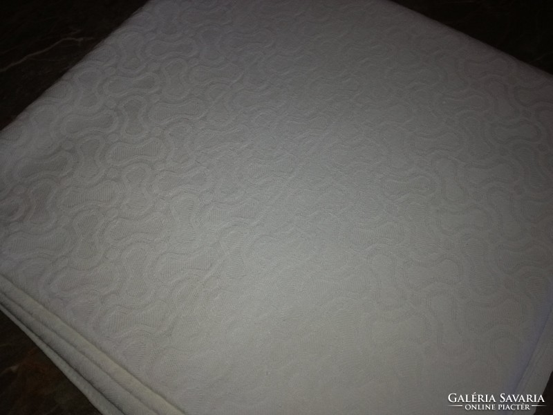 Snow white damask tablecloth 130x125