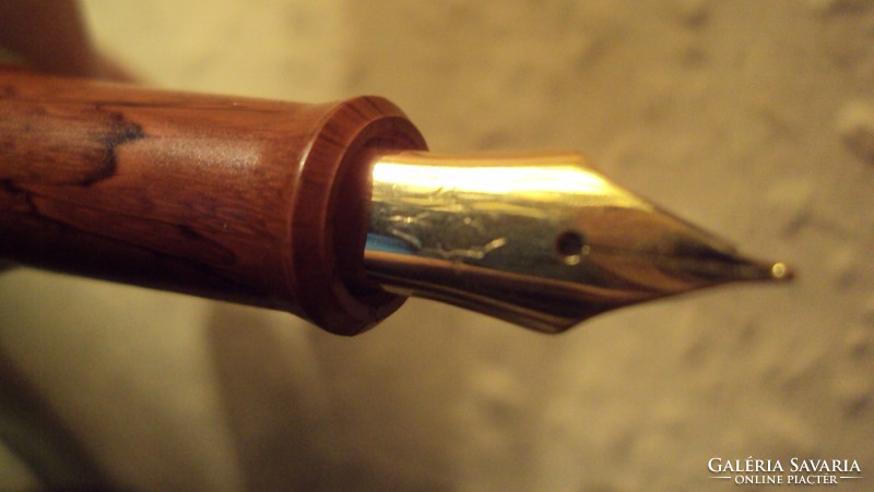 MARKSMAN márkájú tollkészlet,aranyozott hegyű patronos írótoll+golyóstoll,eredeti dobozában.