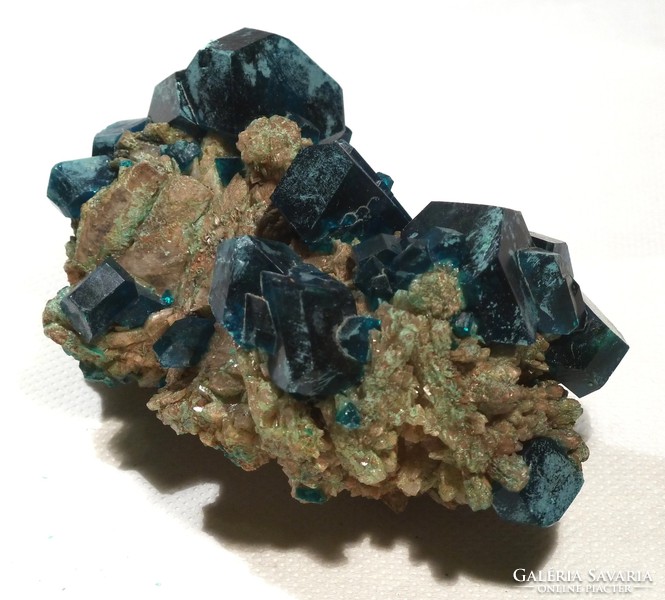 Gyűjteményi ásvány (dioptáz?)02.