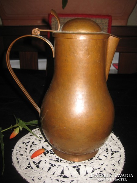 Red copper jug, spout, nicely marked, master marked, work 24 cm