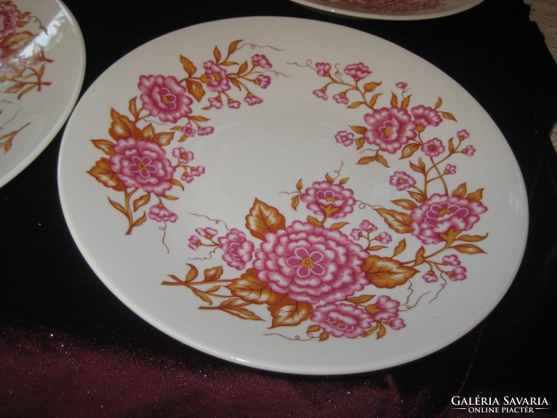 Zsolnay fali tányér   ,  szép virág  mintával , zöld preremmel   25 cm  4 db