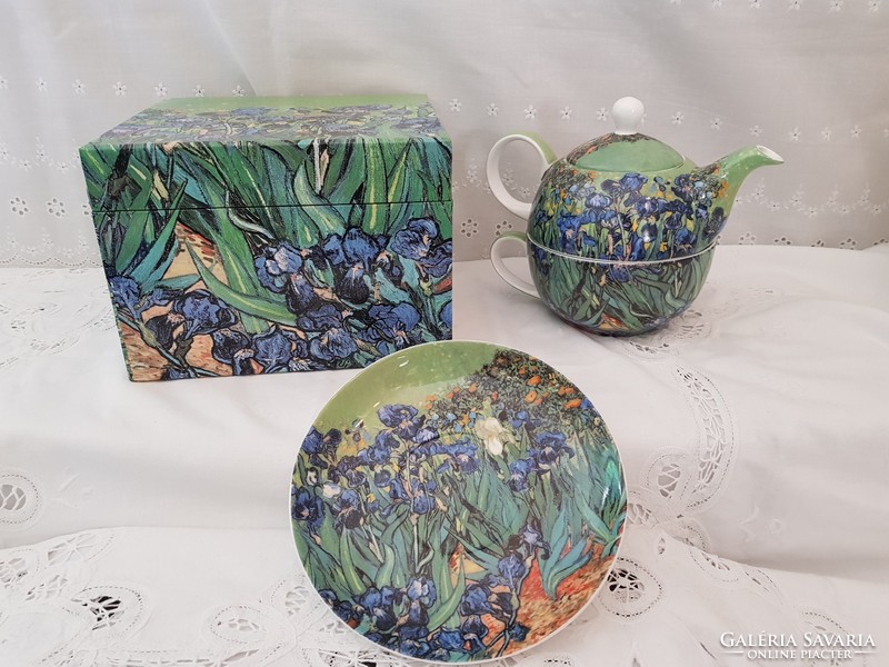 Egy szemèlyes porcelàn teàs szett.Vincent Van Gogh- Iris
