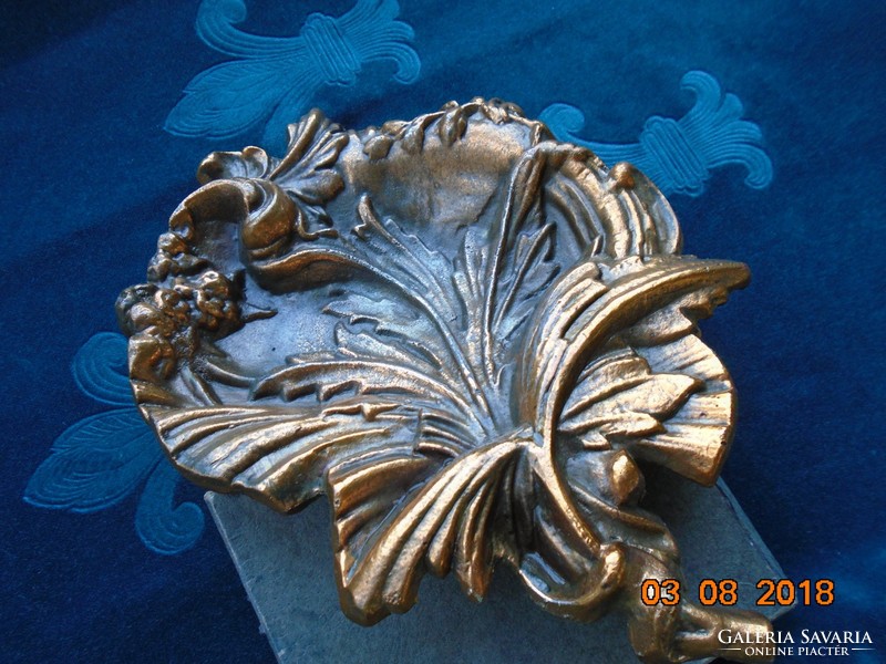  Barokk levél virág gyümölcs mintás asztaldísz,bronzírozott,antikolt fémöntvény