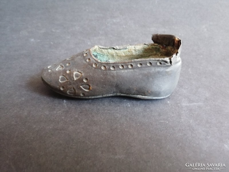 Antik osztrák A. Köhler bécsi ezüstözött gyermek emlék cipő cipellő- EP