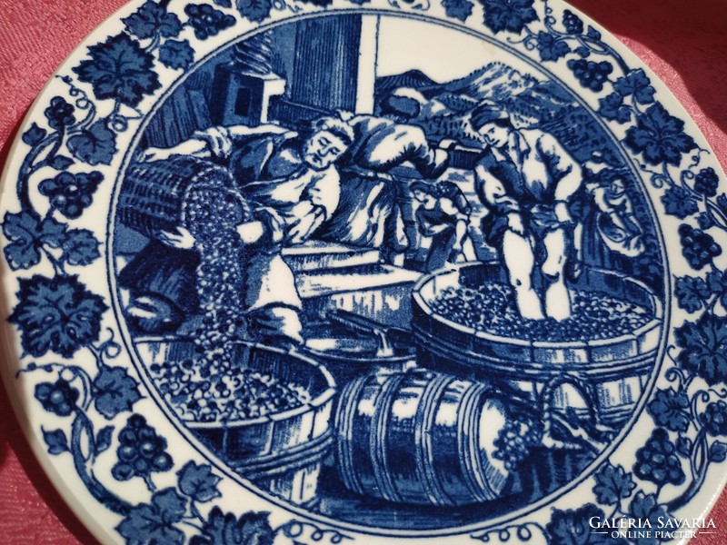 Antique Dutch porcelain royal geodewagen, plate, vintage