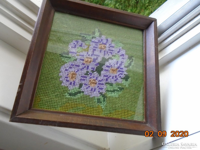 - Tapestry flower pattern with rectangular frame