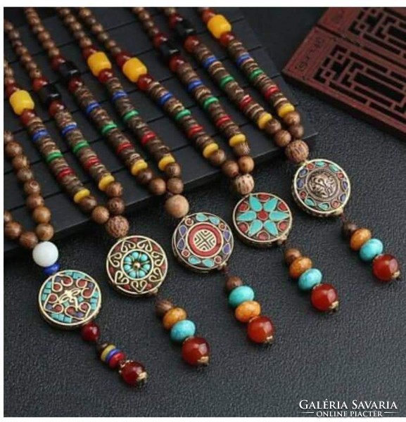 Sandalwood ball ethnic necklaces with different mwdal