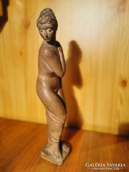 István Halmágyi (1897 - 1987): young girl, terracotta, 36 cm