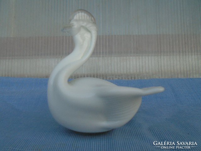Muránói nagyon ritka üveg hattyú figura 11 x 9,5 cm 