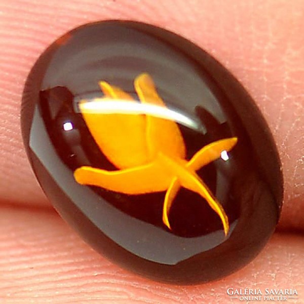 Genuine 100% Natural Engraved Baltic Amber Gemstone 1.04ct - st. Cleanliness