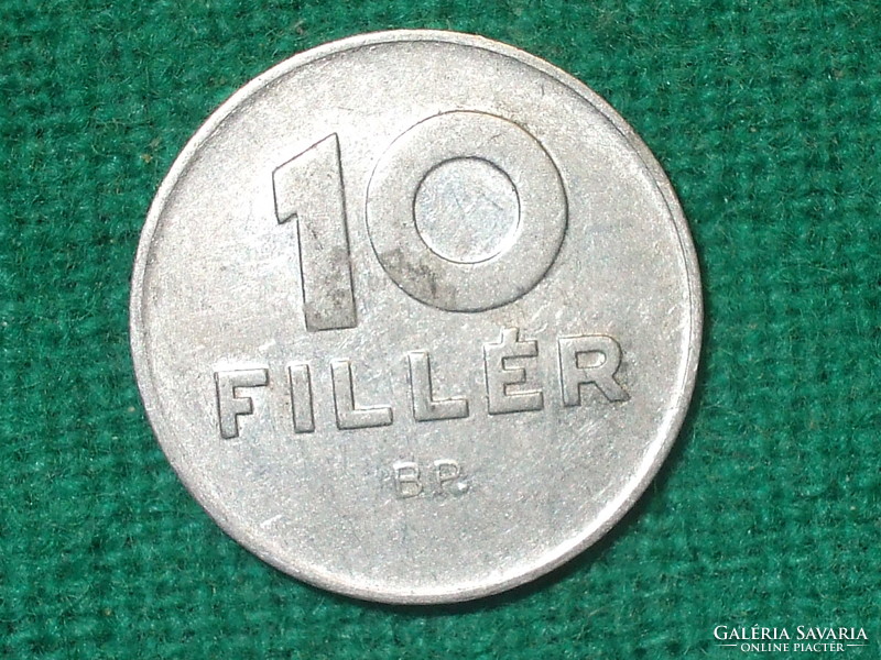 10 Filér 1979 !