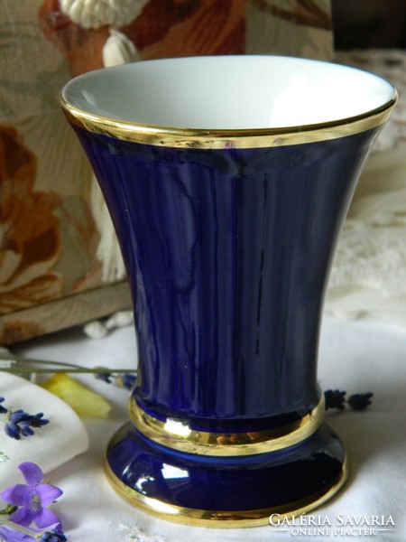 Royal KPM echt kobalt kézzel festett virágos váza