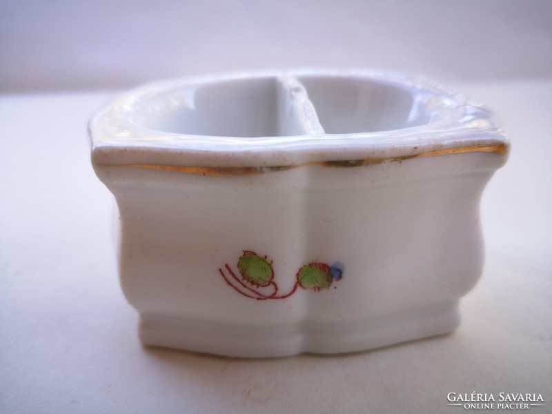 Antik,biedermeier virágos porcelán asztali só-bors tartó