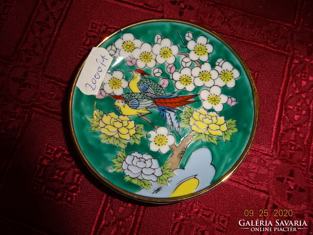 Japanese porcelain centerpiece, diameter 9 cm.