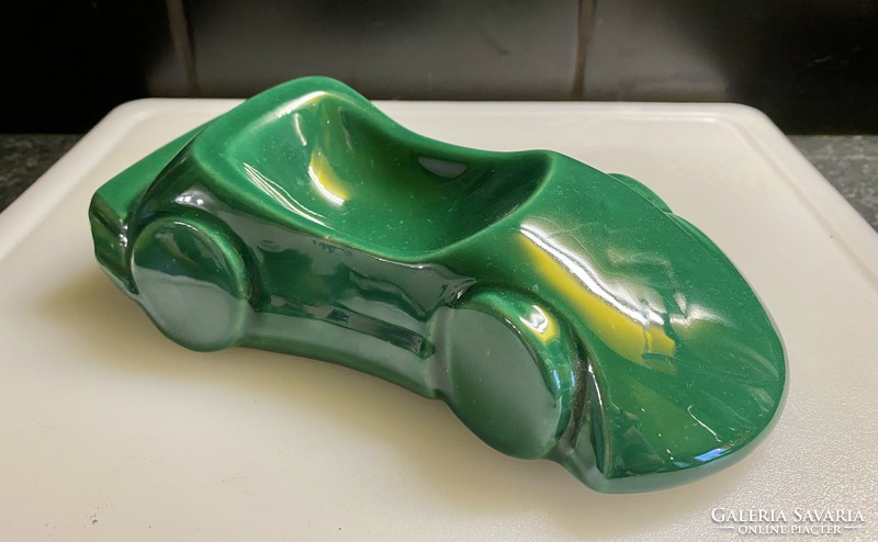 Perjési kerámia zöld autó 19 cm