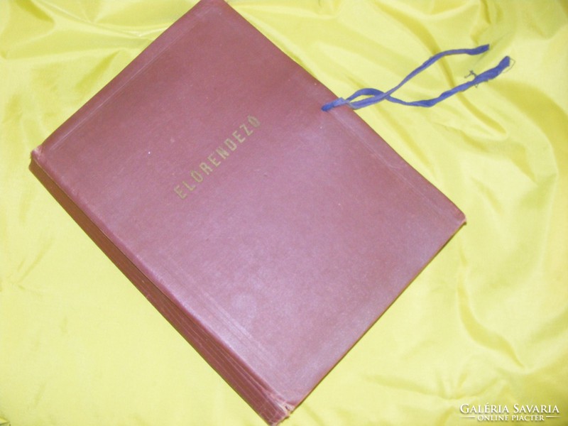 Pre-organizing folder, relic from the Socos Silver Beach Hotel