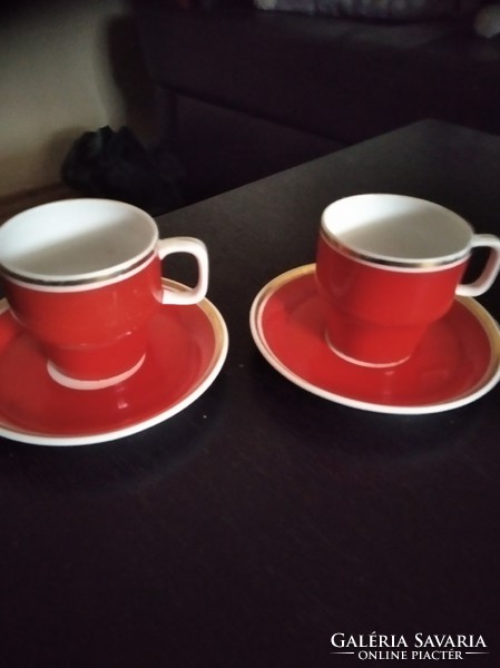Piros hollóházi csésze párban