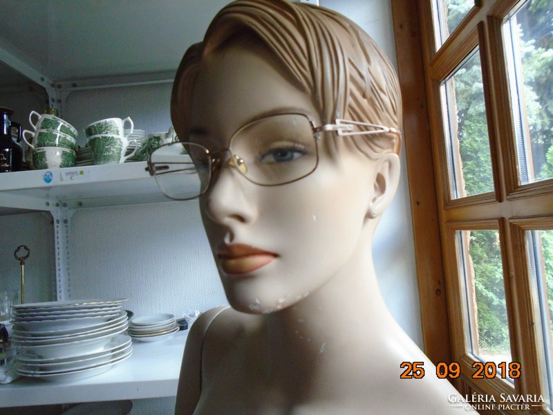 Köves vintage szemüveg keret E068,érdekes design