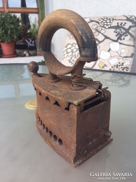 Antique charcoal iron from the 1800s