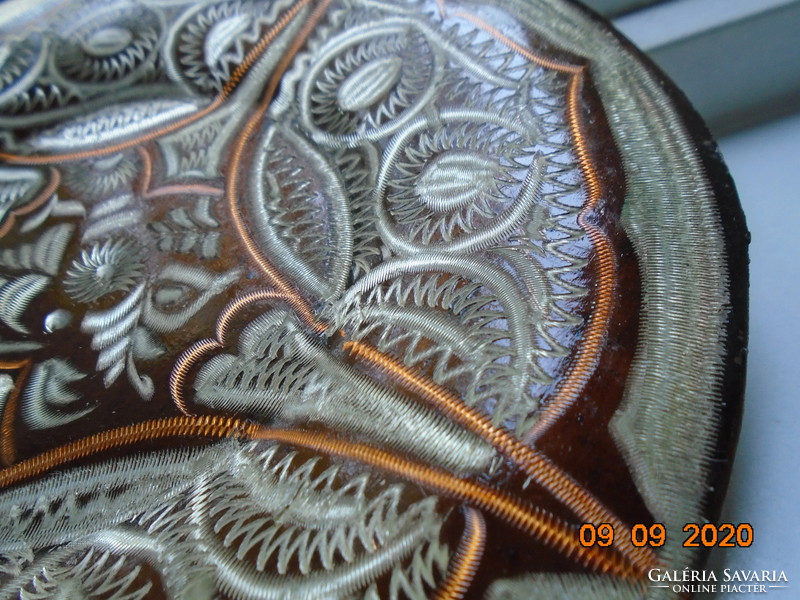 Inlaid oriental red copper wall plate