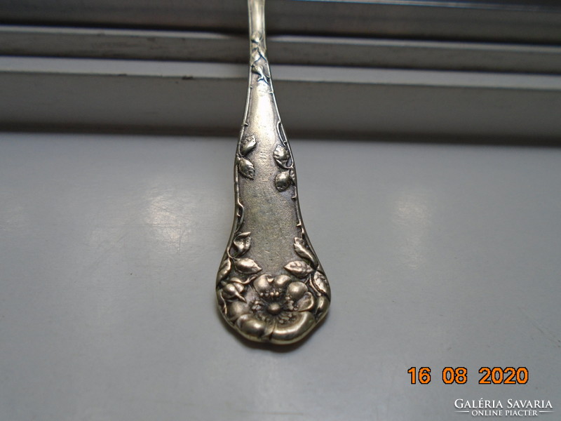 N.F. Silverco 1877 American silver plate fork with embossed wild rose pattern