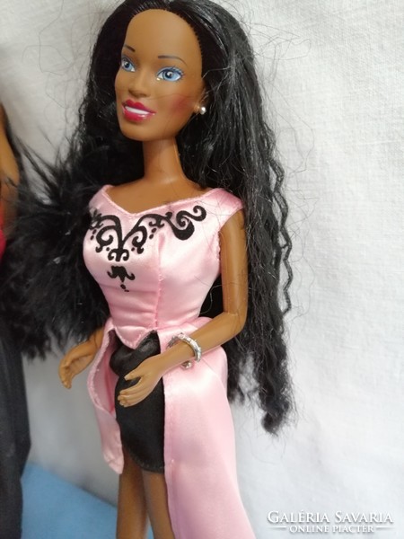 Barbie VINTAGE NAOMI CAMPBELL