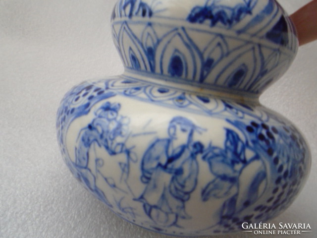 MING-KÍNAI KÉK-FEHÉR PORCELÁN VÁZA Ming-dinasztia idejéből  100% hand painted