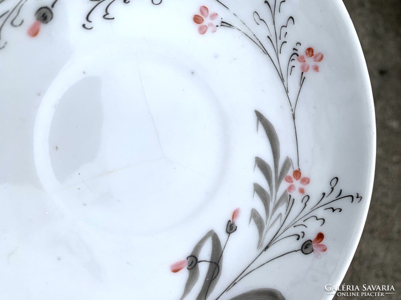 3 db Régi kézzel festett csésze és festett tányérok 50-es évekből, 3 db-os szet porcelán pohár + tál