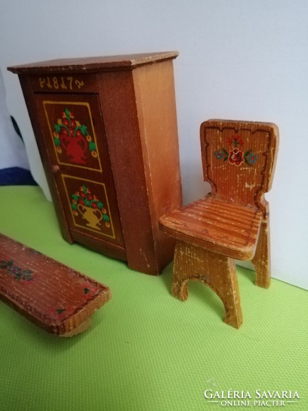 Antique toy doll furniture doll house