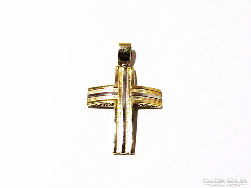 Yellow gold cross pendant (d25-au70594)