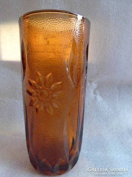 Art Deco borostyán színű üveg váza